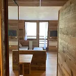Incantevole Stile Cervinia Διαμέρισμα *