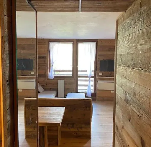 Incantevole Stile Cervinia Апартаменти *